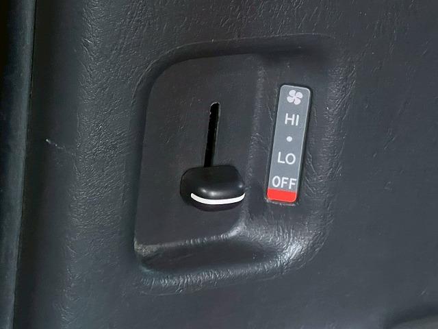 ハイエースバン スーパーGL ダークプライムII 純正ナビ デジタルインナーミラー AC100V クリアランスソナー バックカメラ オートマチックハイビーム スマートキー プッシュスタート 衝突軽減ブレーキ フルセグTV オートエアコン ETC(42枚目)