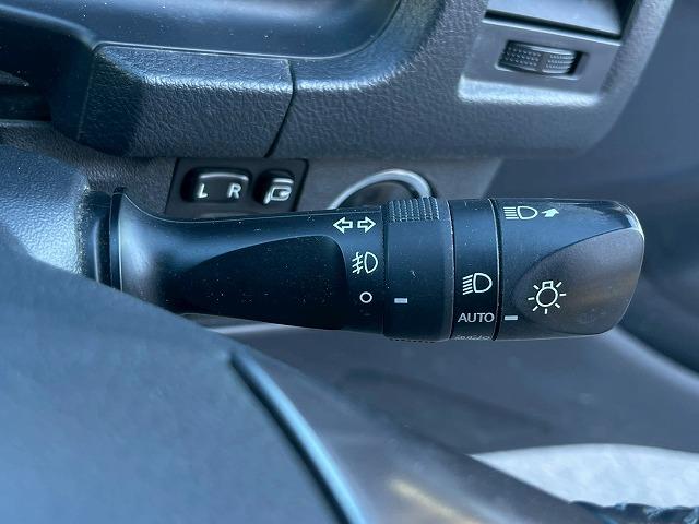 ハイエースバン スーパーGL ダークプライムII 純正ナビ デジタルインナーミラー AC100V クリアランスソナー バックカメラ オートマチックハイビーム スマートキー プッシュスタート 衝突軽減ブレーキ フルセグTV オートエアコン ETC(53枚目)