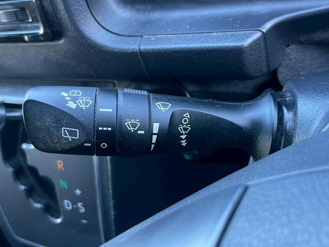 ハイエースバン スーパーGL ダークプライムII 純正ナビ デジタルインナーミラー AC100V クリアランスソナー バックカメラ オートマチックハイビーム スマートキー プッシュスタート 衝突軽減ブレーキ フルセグTV オートエアコン ETC(54枚目)