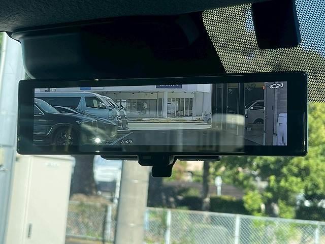 キャラバン グランドプレミアムGX 純正ナビ 電動スライドドア 全周囲カメラ インテリキー プッシュスタート フルセグTV ワンタッチパワースライドドア エマージェンシーブレーキ リアクーラー リアヒーター 純正ナビ連動ETC2.0(4枚目)