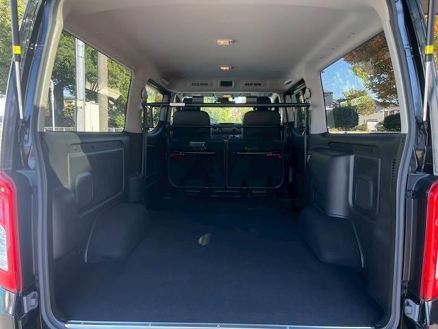 キャラバン グランドプレミアムGX 純正ナビ 電動スライドドア 全周囲カメラ インテリキー プッシュスタート フルセグTV ワンタッチパワースライドドア エマージェンシーブレーキ リアクーラー リアヒーター 純正ナビ連動ETC2.0(13枚目)