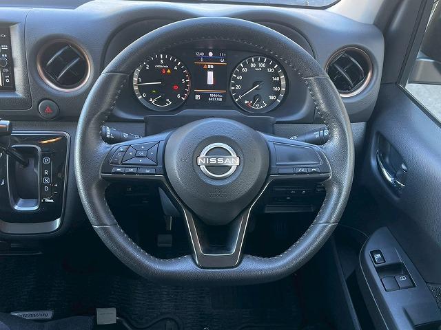 キャラバン グランドプレミアムGX 純正ナビ 電動スライドドア 全周囲カメラ インテリキー プッシュスタート フルセグTV ワンタッチパワースライドドア エマージェンシーブレーキ リアクーラー リアヒーター 純正ナビ連動ETC2.0(44枚目)