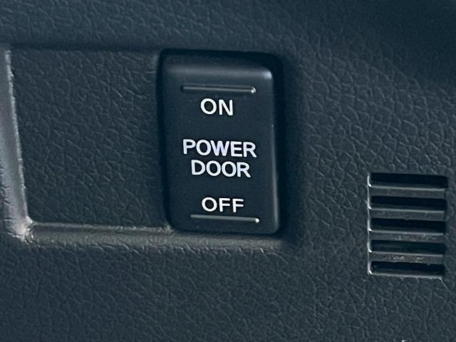 キャラバン グランドプレミアムGX 純正ナビ 電動スライドドア 全周囲カメラ インテリキー プッシュスタート フルセグTV ワンタッチパワースライドドア エマージェンシーブレーキ リアクーラー リアヒーター 純正ナビ連動ETC2.0(52枚目)