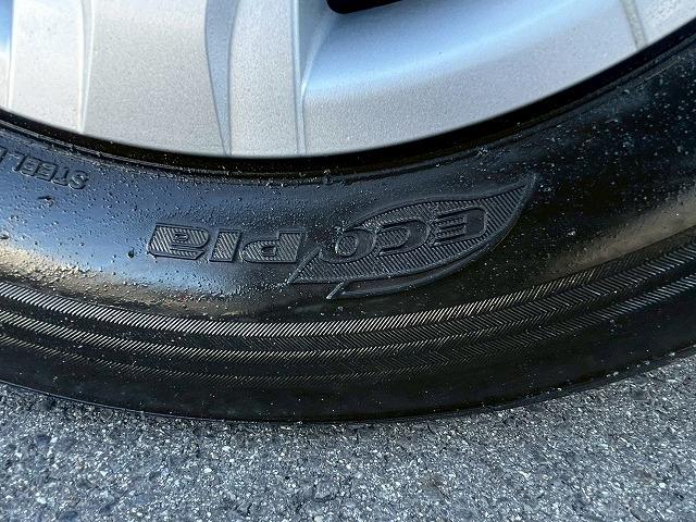 ハイエースバン スーパーGL 純正ナビ バックカメラ 衝突軽減ブレーキ LEDヘッドライト フォグライト プッシュスタート スマートキー オートライト オートエアコン フルセグTV パワーステアリング パワーウインドウ ETC(23枚目)