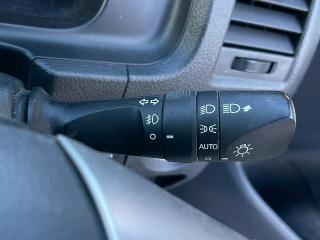 ハイエースバン スーパーGL 純正ナビ バックカメラ 衝突軽減ブレーキ LEDヘッドライト フォグライト プッシュスタート スマートキー オートライト オートエアコン フルセグTV パワーステアリング パワーウインドウ ETC(52枚目)