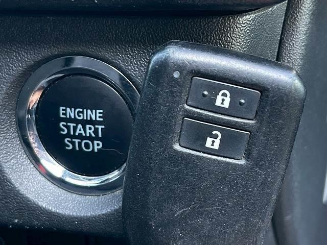 ハイエースバン スーパーGL 衝突軽減ブレーキ フルセグTVナビ ETC スマートキー プッシュスタート AC100V LEDヘッドライト フォグライト オートマチックハイビーム バックカメラ 助手席エアバック 車線逸脱警報(9枚目)