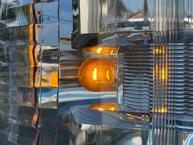 ハイエースバン スーパーGL 衝突軽減ブレーキ フルセグTVナビ ETC スマートキー プッシュスタート AC100V LEDヘッドライト フォグライト オートマチックハイビーム バックカメラ 助手席エアバック 車線逸脱警報(35枚目)