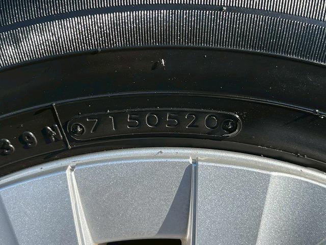 プリウス Ｓ　ワンオーナー　モデリスタエアロ　純正ナビ　レーダークルーズコントロール　スマートキー　プッシュスタート　オートマチックハイビーム　車線逸脱警報　衝突軽減ブレーキ　オートライト　クリアランスソナー（23枚目）