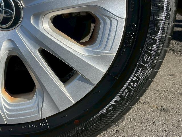 プリウス Ｓ　ワンオーナー　モデリスタエアロ　純正ナビ　レーダークルーズコントロール　スマートキー　プッシュスタート　オートマチックハイビーム　車線逸脱警報　衝突軽減ブレーキ　オートライト　クリアランスソナー（24枚目）