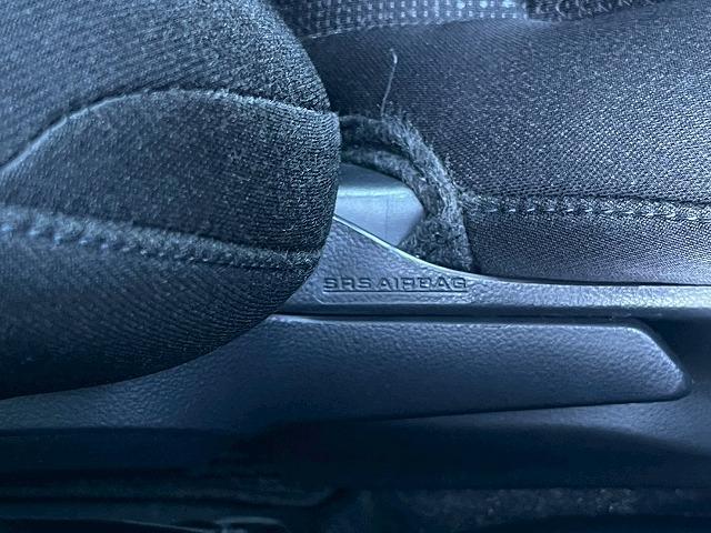 プリウス Ｓ　ワンオーナー　モデリスタエアロ　純正ナビ　レーダークルーズコントロール　スマートキー　プッシュスタート　オートマチックハイビーム　車線逸脱警報　衝突軽減ブレーキ　オートライト　クリアランスソナー（36枚目）