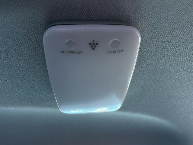 プリウス Ｓ　ワンオーナー　モデリスタエアロ　純正ナビ　レーダークルーズコントロール　スマートキー　プッシュスタート　オートマチックハイビーム　車線逸脱警報　衝突軽減ブレーキ　オートライト　クリアランスソナー（37枚目）