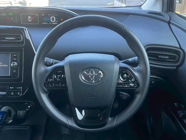 プリウス Ｓ　ワンオーナー　モデリスタエアロ　純正ナビ　レーダークルーズコントロール　スマートキー　プッシュスタート　オートマチックハイビーム　車線逸脱警報　衝突軽減ブレーキ　オートライト　クリアランスソナー（39枚目）