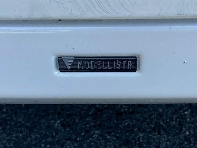 ハイエースバン スーパーＧＬダークプライム２　１１型アルパインナビ　モデリスタエアロ　全周囲カメラ　両側電動スライドドア　衝突軽減ブレーキ　オートマチックハイビーム　スマートキー　プッシュスタート　ＡＣ１００Ｖ電源　ＨＤＭＩ接続可　フルセグＴＶ（6枚目）