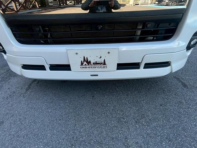 ハイエースバン スーパーＧＬダークプライム２　１１型アルパインナビ　モデリスタエアロ　全周囲カメラ　両側電動スライドドア　衝突軽減ブレーキ　オートマチックハイビーム　スマートキー　プッシュスタート　ＡＣ１００Ｖ電源　ＨＤＭＩ接続可　フルセグＴＶ（33枚目）