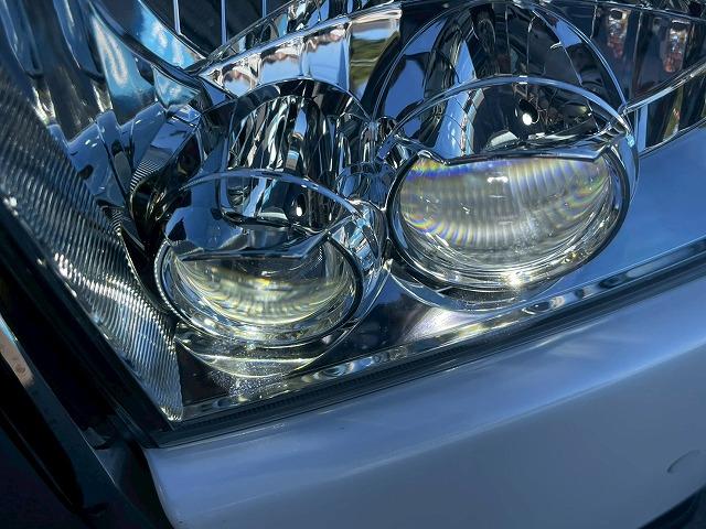 ハイエースバン スーパーＧＬダークプライム２　１１型アルパインナビ　モデリスタエアロ　全周囲カメラ　両側電動スライドドア　衝突軽減ブレーキ　オートマチックハイビーム　スマートキー　プッシュスタート　ＡＣ１００Ｖ電源　ＨＤＭＩ接続可　フルセグＴＶ（35枚目）