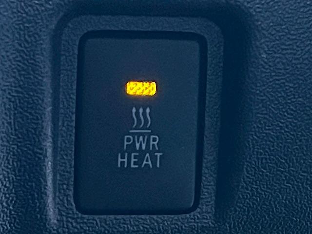 ハイエースバン スーパーＧＬダークプライム２　１１型アルパインナビ　モデリスタエアロ　全周囲カメラ　両側電動スライドドア　衝突軽減ブレーキ　オートマチックハイビーム　スマートキー　プッシュスタート　ＡＣ１００Ｖ電源　ＨＤＭＩ接続可　フルセグＴＶ（68枚目）