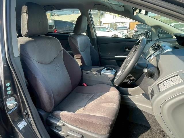 プリウスアルファ G 純正HDD8型フルセグナビ クルーズコントロール バックカメラ クリアランスソナー スマートキー プッシュスタート フォグライト アイソフィックス ヘッドライトウォッシャー ビルトインETC パワステ(11枚目)