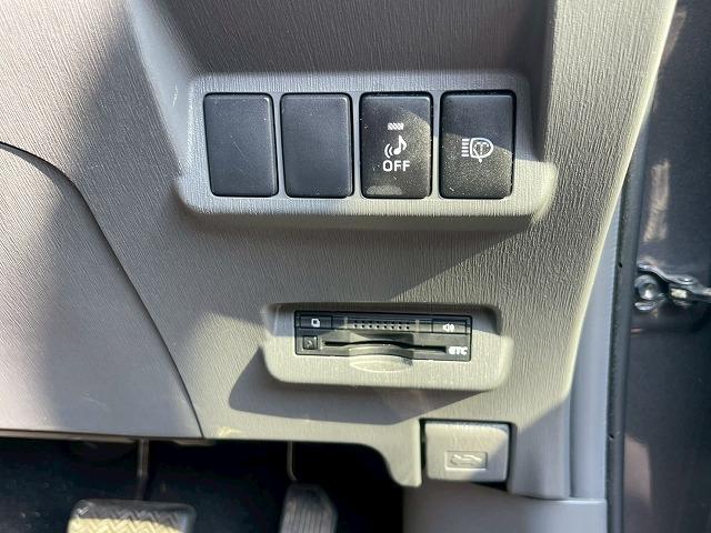 プリウスアルファ G 純正HDD8型フルセグナビ クルーズコントロール バックカメラ クリアランスソナー スマートキー プッシュスタート フォグライト アイソフィックス ヘッドライトウォッシャー ビルトインETC パワステ(44枚目)