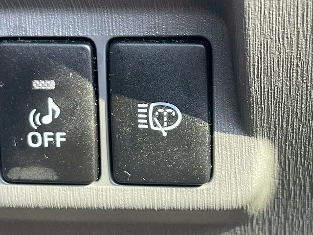 プリウスアルファ G 純正HDD8型フルセグナビ クルーズコントロール バックカメラ クリアランスソナー スマートキー プッシュスタート フォグライト アイソフィックス ヘッドライトウォッシャー ビルトインETC パワステ(45枚目)