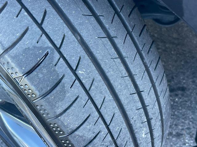 プリウス Ｚ　純正１２．３型ディスプレイ　パノラマルーフ　ブラインドスポットモニター　全周囲カメラ　シートベンチレーション　レーダークルーズコントロール　パーキングアシスト　デジタルインナーミラー　電動リアゲート（26枚目）