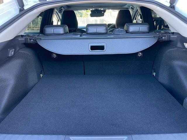 プリウス Ｚ　純正１２．３型ディスプレイ　パノラマルーフ　ブラインドスポットモニター　全周囲カメラ　シートベンチレーション　レーダークルーズコントロール　パーキングアシスト　デジタルインナーミラー　電動リアゲート（36枚目）