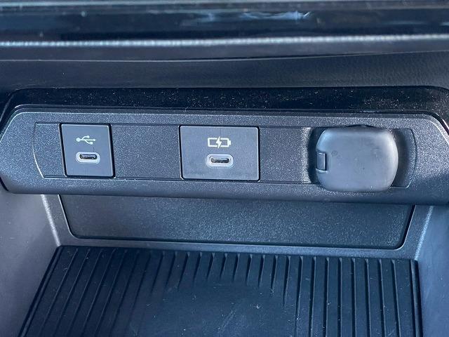 プリウス Ｚ　純正１２．３型ディスプレイ　パノラマルーフ　ブラインドスポットモニター　全周囲カメラ　シートベンチレーション　レーダークルーズコントロール　パーキングアシスト　デジタルインナーミラー　電動リアゲート（62枚目）