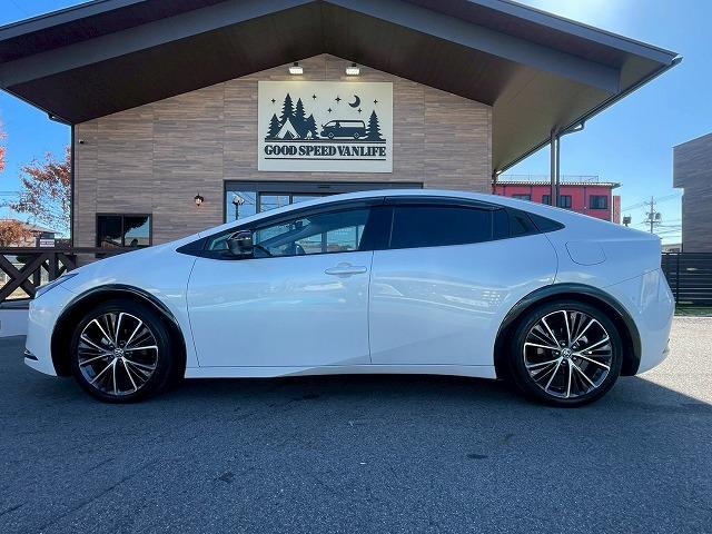 プリウス Ｚ　純正１２．３型ディスプレイ　パノラマルーフ　ブラインドスポットモニター　全周囲カメラ　シートベンチレーション　レーダークルーズコントロール　パーキングアシスト　デジタルインナーミラー　電動リアゲート（72枚目）