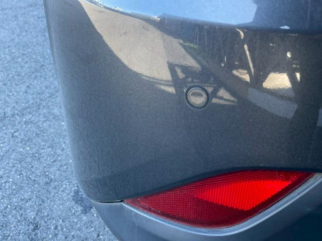 プリウス Ｓ　純正９型ナビ　バックカメラ　レーダークルーズコントロール　ビルトインＥＴＣ　スマートキー　プッシュスタート　車線逸脱警報　オートマチックハイビーム　先行発進アラート　フルセグＴＶ　バックカメラ　ＬＥＤ（28枚目）