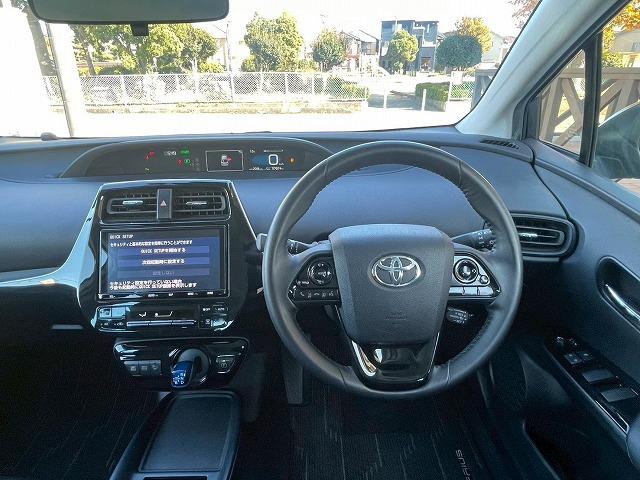 プリウス Ｓ　純正９型ナビ　バックカメラ　レーダークルーズコントロール　ビルトインＥＴＣ　スマートキー　プッシュスタート　車線逸脱警報　オートマチックハイビーム　先行発進アラート　フルセグＴＶ　バックカメラ　ＬＥＤ（34枚目）