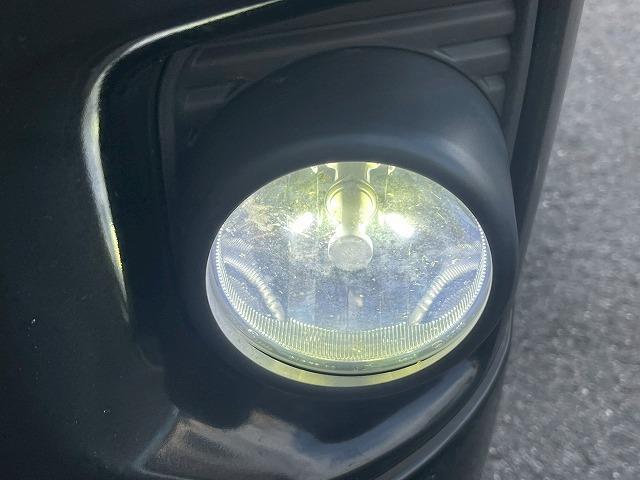 ハイエースバン スーパーGL 両側電動スライドドア ベルト交換済 バックカメラ ESSEX16インチアルミホイール 社外エアロ スマートキー プッシュスタート フォグライト AC100V電源 フルセグTV パワーステアリング(32枚目)