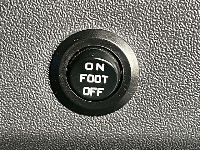 ハイエースバン スーパーGL 両側電動スライドドア ベルト交換済 バックカメラ ESSEX16インチアルミホイール 社外エアロ スマートキー プッシュスタート フォグライト AC100V電源 フルセグTV パワーステアリング(46枚目)