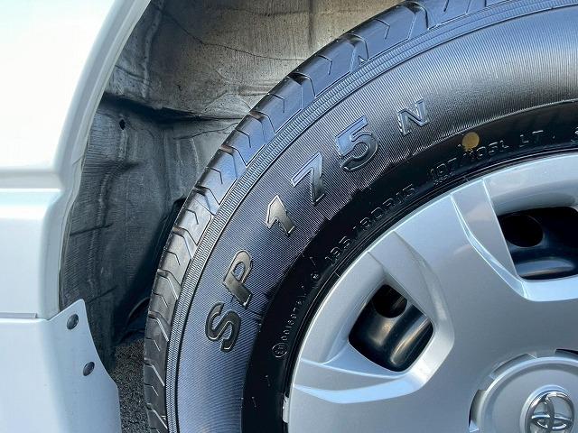 ハイエースバン スーパーGL ダークプライムII ワンオーナー 衝突軽減ブレーキ モデリスタエアロ オートマチックハイビーム AC100V電源 助手席エアバック バックカメラ スマートキー プッシュスタート ビルトインETC フルセグTV LED(23枚目)