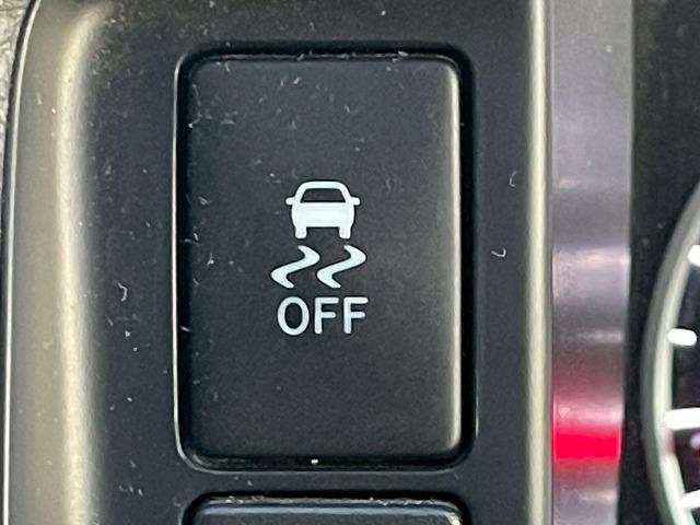 ハイエースバン スーパーGL ダークプライムII ワンオーナー 衝突軽減ブレーキ モデリスタエアロ オートマチックハイビーム AC100V電源 助手席エアバック バックカメラ スマートキー プッシュスタート ビルトインETC フルセグTV LED(46枚目)