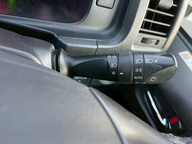 ハイエースバン スーパーGL ダークプライムII ワンオーナー 衝突軽減ブレーキ モデリスタエアロ オートマチックハイビーム AC100V電源 助手席エアバック バックカメラ スマートキー プッシュスタート ビルトインETC フルセグTV LED(50枚目)