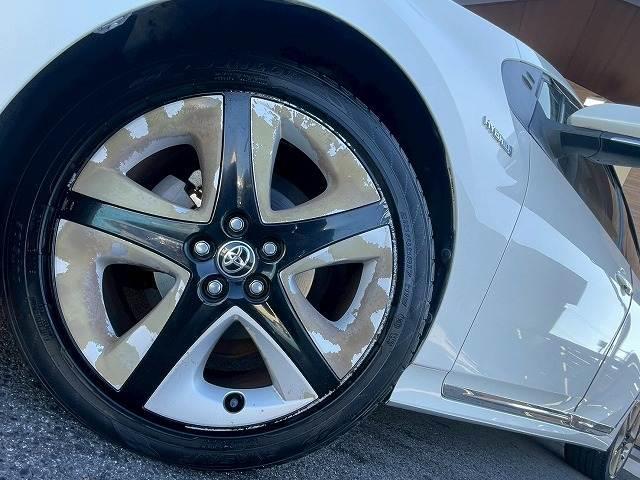 プリウス A プレミアム “ツーリングセレクション” 純正9型ナビ レーダークルコン 黒革 フルセグTV バックカメラ ビルトインETC 衝突軽減ブレーキ シートヒーター ブラインドスポットモニター クリアランスソナー レーダークルコン パワーシート(19枚目)