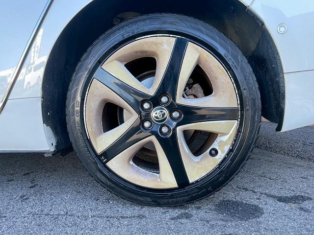 プリウス A プレミアム “ツーリングセレクション” 純正9型ナビ レーダークルコン 黒革 フルセグTV バックカメラ ビルトインETC 衝突軽減ブレーキ シートヒーター ブラインドスポットモニター クリアランスソナー レーダークルコン パワーシート(21枚目)