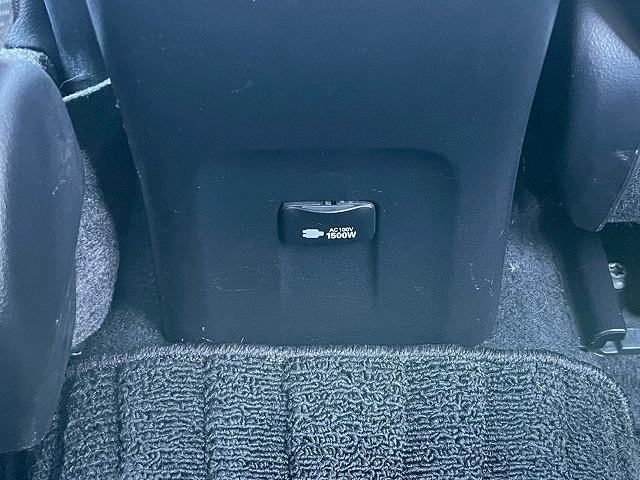 プリウス A プレミアム “ツーリングセレクション” 純正9型ナビ レーダークルコン 黒革 フルセグTV バックカメラ ビルトインETC 衝突軽減ブレーキ シートヒーター ブラインドスポットモニター クリアランスソナー レーダークルコン パワーシート(34枚目)