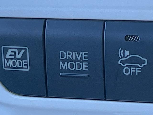 プリウス A プレミアム “ツーリングセレクション” 純正9型ナビ レーダークルコン 黒革 フルセグTV バックカメラ ビルトインETC 衝突軽減ブレーキ シートヒーター ブラインドスポットモニター クリアランスソナー レーダークルコン パワーシート(60枚目)