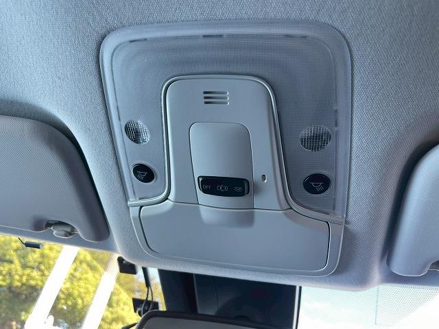 プリウス A プレミアム “ツーリングセレクション” 純正9型ナビ レーダークルコン 黒革 フルセグTV バックカメラ ビルトインETC 衝突軽減ブレーキ シートヒーター ブラインドスポットモニター クリアランスソナー レーダークルコン パワーシート(65枚目)