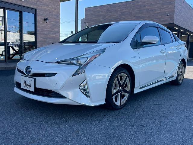 プリウス A プレミアム “ツーリングセレクション” 純正9型ナビ レーダークルコン 黒革 フルセグTV バックカメラ ビルトインETC 衝突軽減ブレーキ シートヒーター ブラインドスポットモニター クリアランスソナー レーダークルコン パワーシート(72枚目)