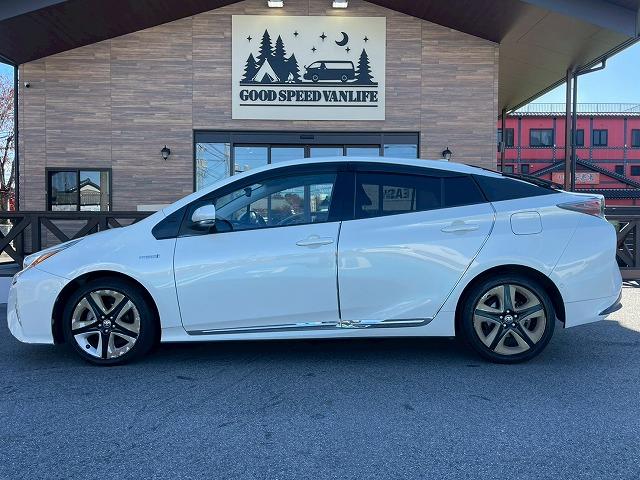 プリウス A プレミアム “ツーリングセレクション” 純正9型ナビ レーダークルコン 黒革 フルセグTV バックカメラ ビルトインETC 衝突軽減ブレーキ シートヒーター ブラインドスポットモニター クリアランスソナー レーダークルコン パワーシート(73枚目)