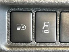 【片側電動スライドドア】運転席よりボタンひとつで開閉可能なスライドドアです。雨の日のお迎えの時など役立ちますね。 2