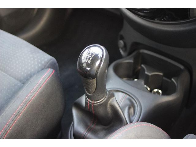 マーチ ニスモ　Ｓ　５ＭＴ　ＮＩＳＭＯ専用エアロ　専用１６ＡＷ　ニスモシート　Ｋ１３改専用チューンＥ／Ｇ　専用足回り　ニスモマフラー　専用ステアリング　純正ナビＴＶ　地デジ　バックモニタ　Ｂｌｕｅｔｏｏｔｈ　インテリキー（33枚目）