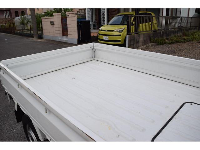 キャリイトラック ＦＣ　ショートホイールベース車両　５速ミッション　ワンオーナー　４ＷＤ　エアコン　パワステ　ヘッドライトレベライザー　運転席側エアバック　交換部品として　タイヤ新品　オイル　オイルエレメント　バッテリー交換（55枚目）