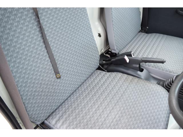 ハイゼットトラック エアコン・パワステ　スペシャル　４ＷＤ　　５速ミッション　エアコン　パワステ　ヘッドライトレベライザー　運転席側エアバック　オイルオイルエレメントバッテリー新品交換（30枚目）