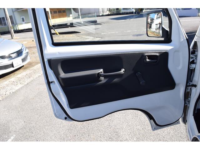 ミニキャブトラック Ｍ　４ＷＤ　５速ミッション　ワンオーナー　エアコン　パワステ（46枚目）