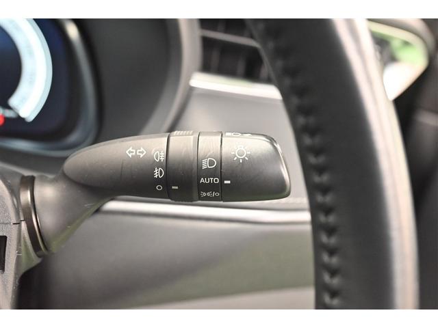 ハリアーハイブリッド Z レザーパッケージ ナビTV 寒冷地仕様 LEDライト 本革 エアコン 横滑り防止 クルーズコントロール Pシート キーレスエントリー フルセグテレビ アルミ 4WD ETC ABS エアバッグ メモリーナビ サポカーS(19枚目)