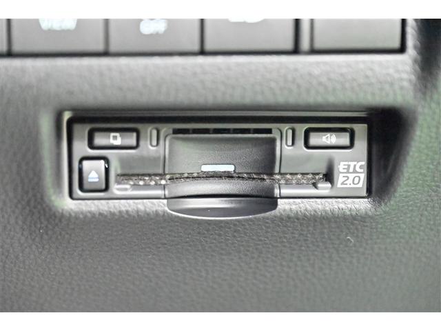 ハリアーハイブリッド Z レザーパッケージ ナビTV 寒冷地仕様 LEDライト 本革 エアコン 横滑り防止 クルーズコントロール Pシート キーレスエントリー フルセグテレビ アルミ 4WD ETC ABS エアバッグ メモリーナビ サポカーS(29枚目)