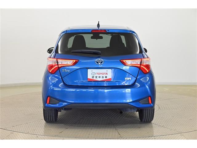 ヴィッツ ハイブリッドU バックガイドモニター 衝突軽減システム 地デジ LEDヘッドライト DVD再生可 ETC オートエアコン メモリナビ エアバッグ キーフリー 横滑り防止機能 イモビライザー ナビ&TV ABS 記録簿(3枚目)