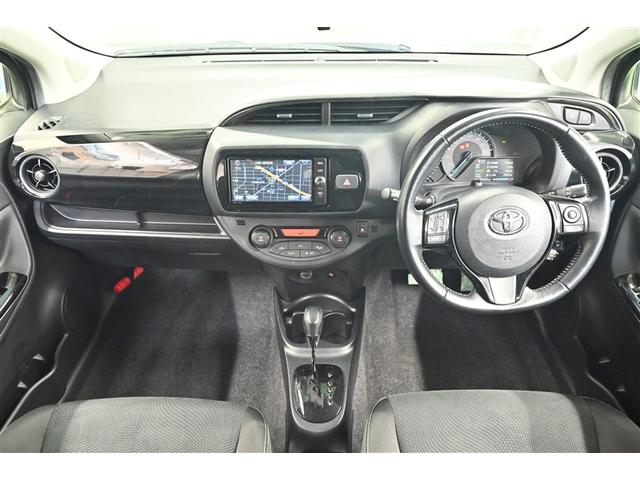 ヴィッツ ハイブリッドU バックガイドモニター 衝突軽減システム 地デジ LEDヘッドライト DVD再生可 ETC オートエアコン メモリナビ エアバッグ キーフリー 横滑り防止機能 イモビライザー ナビ&TV ABS 記録簿(6枚目)